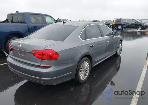 2016 Volkswagen Passat 1.8T Se z USA, uszkodzony, nr VIN 1VWBT7A34GC043229